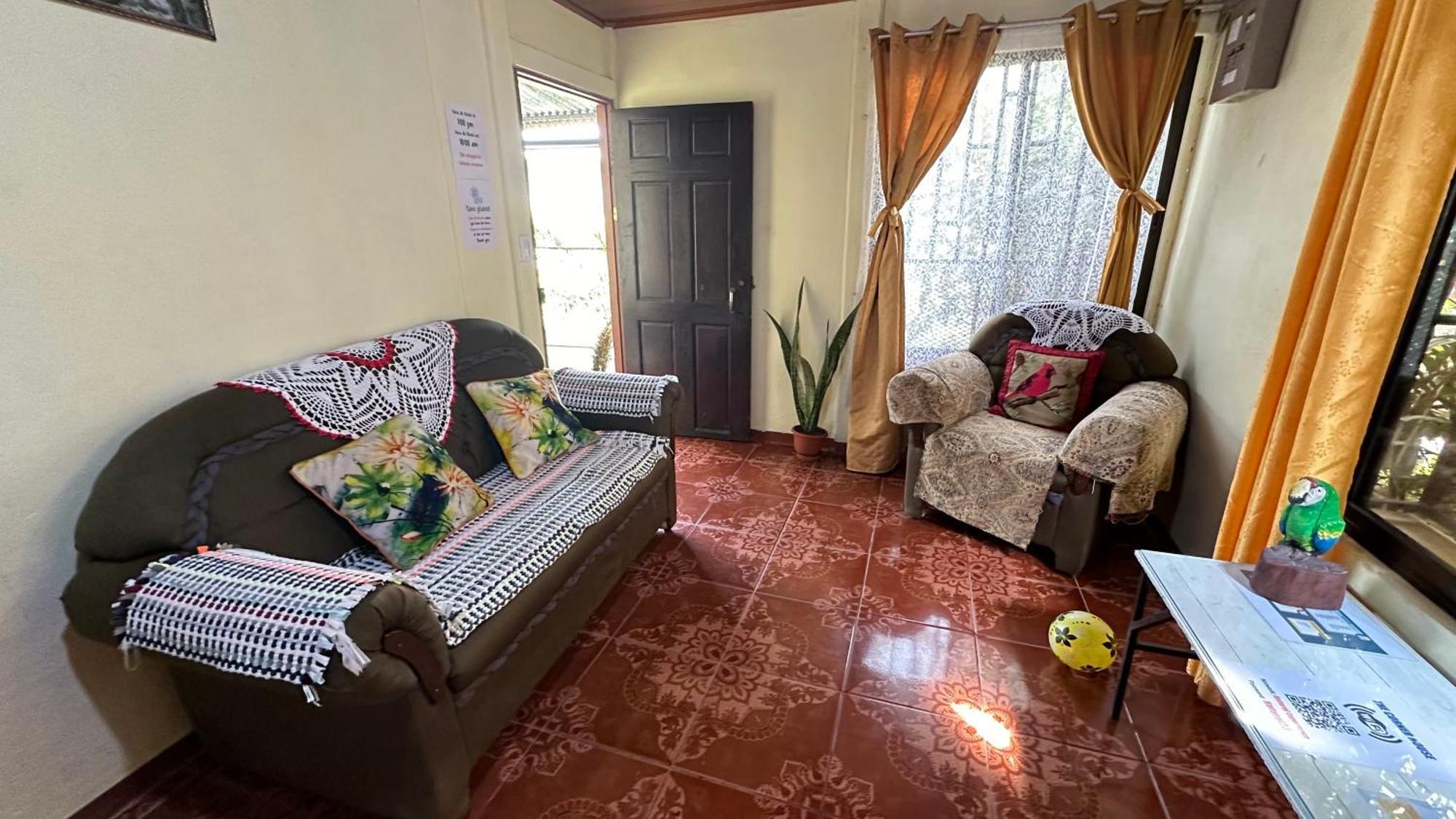The Corner House Διαμέρισμα Tortuguero Εξωτερικό φωτογραφία